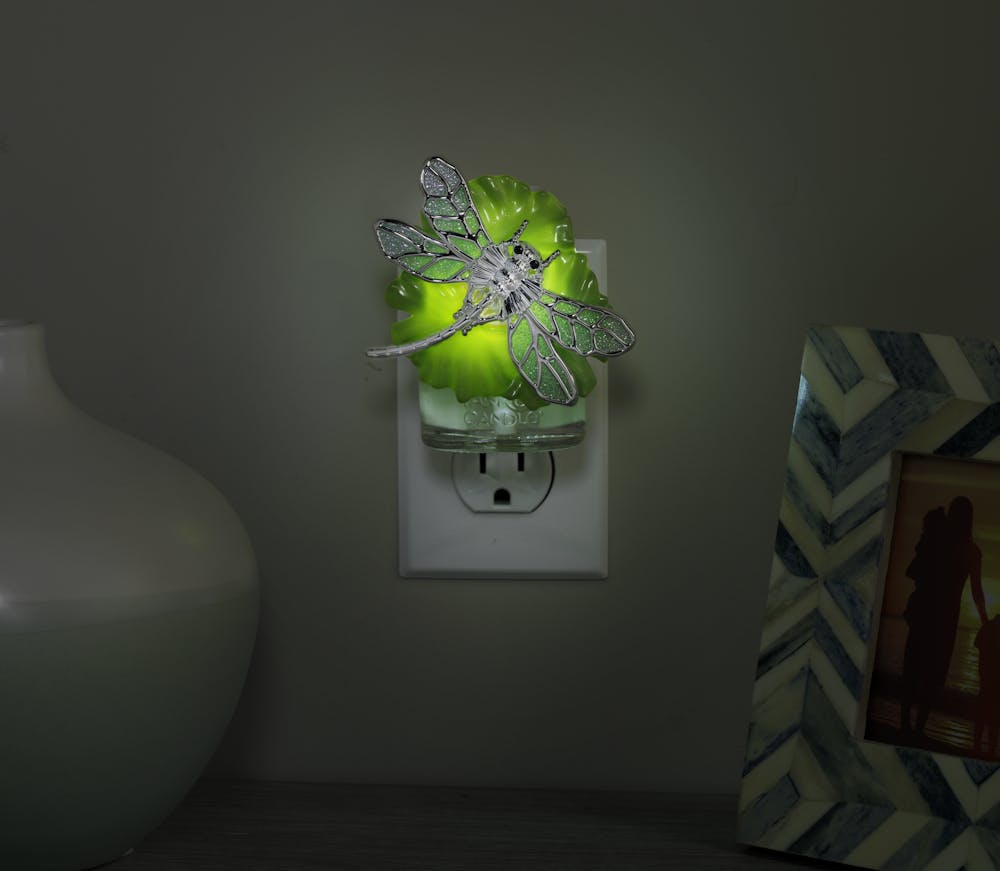 Dragonfly on Lilypad ScentPlug® Diffuser w/ Light